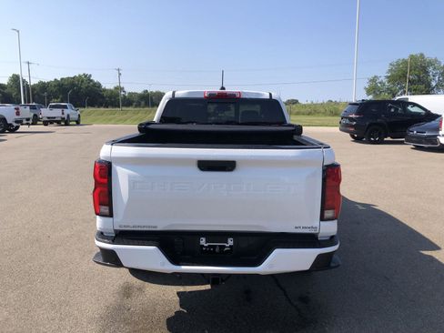 Used 2026 Chevrolet Colorado LT w/ LT Convenience Package AWD/4WD image 4