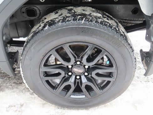Used 2024 GMC Sierra 1500 Elevation image 15