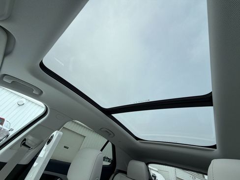 New 2026 Buick Envision Avenir image 19