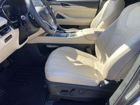 Used 2025 INFINITI QX60 Luxe AWD/4WD image 21