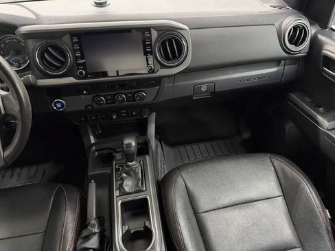 Used 2022 Toyota Tacoma TRD Sport RWD image 32