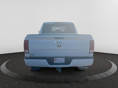 Used 2017 RAM 1500 Express image 5