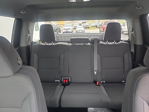 Used 2026 Chevrolet Silverado 1500 Custom image 16