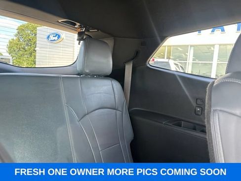 Used 2023 Buick Enclave Premium FWD image 13