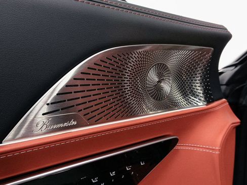 Used 2022 Mercedes-Benz SL 63 AMG 4MATIC w/ AMG Aerodynamic Package image 8