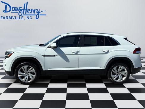 Used 2020 Volkswagen Atlas Cross Sport SEL FWD image 2
