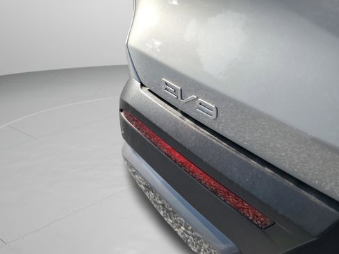 New 2026 Kia EV9 Wind AWD/4WD image 7