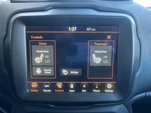 Used 2022 Jeep Renegade Latitude w/ Convenience Group image 6