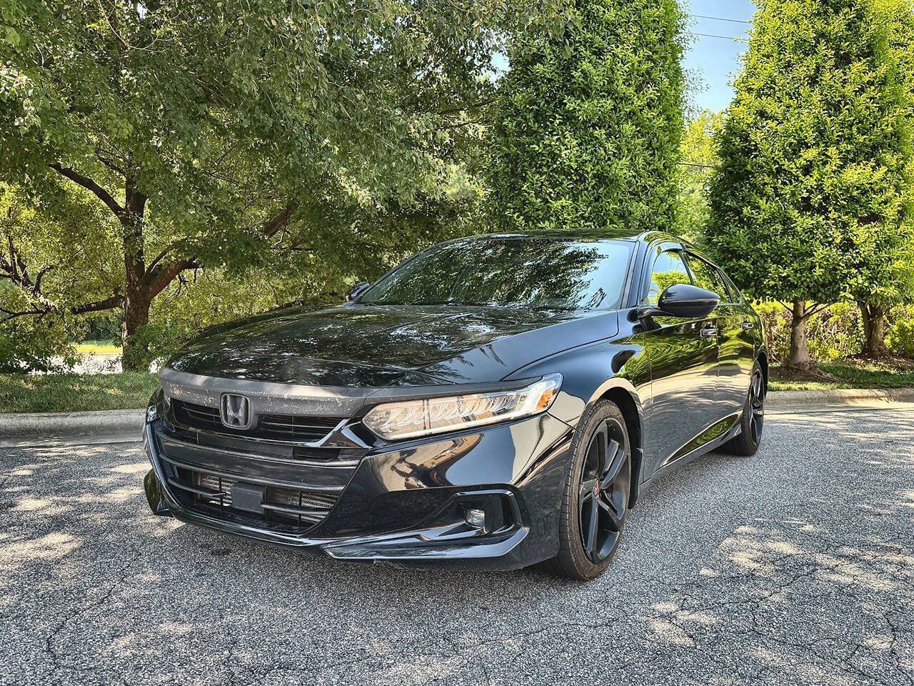 Used 2022 Honda Accord Sport image 5