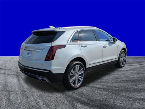 Used 2025 Cadillac XT5 Premium Luxury w/ LPO, Floor Liner Package FWD image 4
