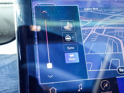 Used 2023 Jeep Grand Cherokee L Limited w/ Trailer Tow Group (B) image 7