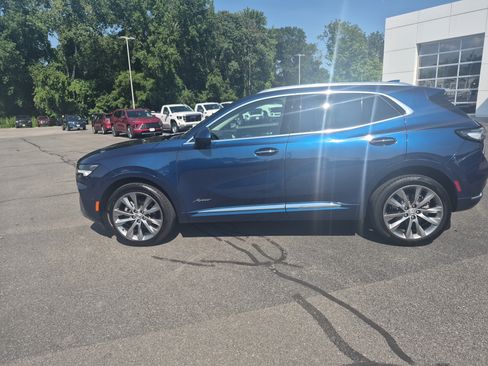 Used 2023 Buick Envision Avenir AWD/4WD image 2
