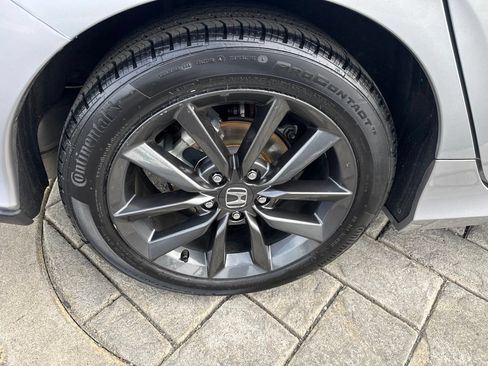 Used 2020 Honda Civic EX image 4