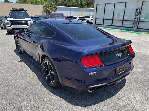 Used 2020 Ford Mustang Coupe RWD image 6