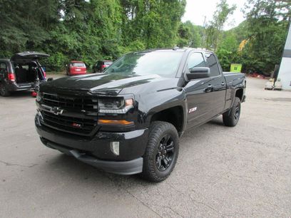 Used 2017 Chevrolet Silverado 1500 LT w/ Midnight Edition