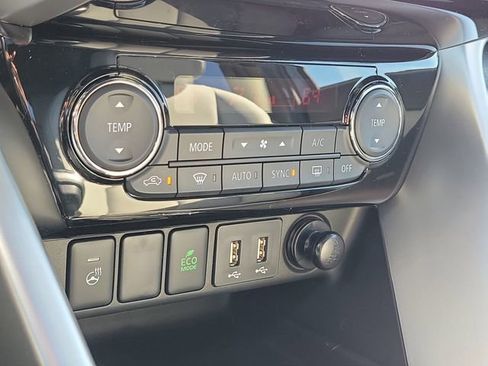 New 2026 Mitsubishi Eclipse Cross SEL image 31