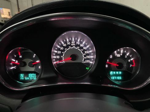 Used 2014 Chrysler 200 Touring image 25