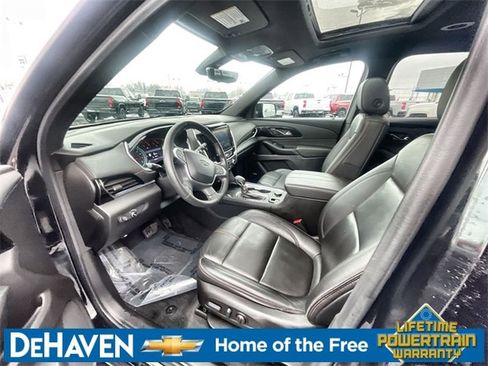 Used 2023 Chevrolet Traverse RS AWD/4WD image 10