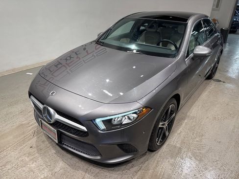 Used 2022 Mercedes-Benz A 220 4MATIC image 10