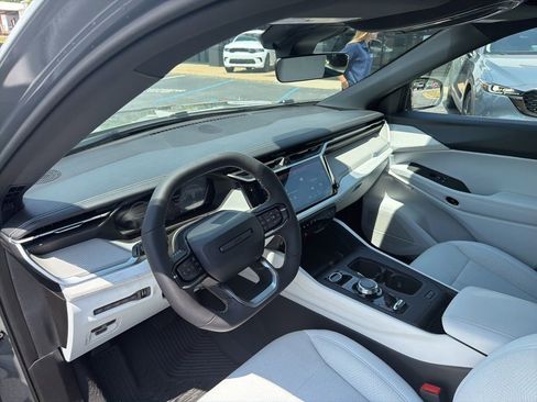 New 2026 Jeep Cherokee Laredo AWD/4WD image 16
