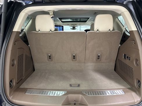 Used 2021 GMC Yukon Denali w/ Denali Ultimate Package image 32