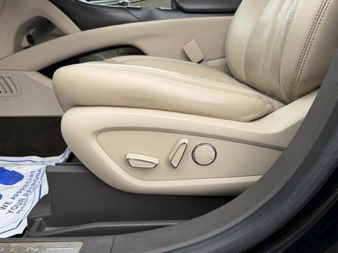 Used 2017 Lincoln MKX Reserve w/ Lincoln MKX Climate Package image 15