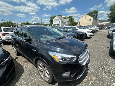 Used 2019 Ford Escape Titanium AWD/4WD image 5