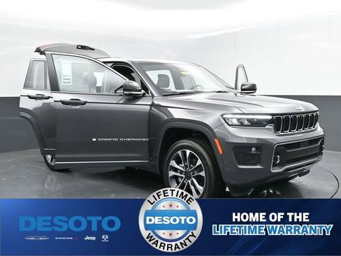New 2025 Jeep Grand Cherokee Overland w/ Adv Protech Group III AWD/4WD image 34