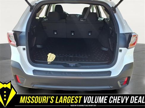 Used 2020 Subaru Outback Premium image 24