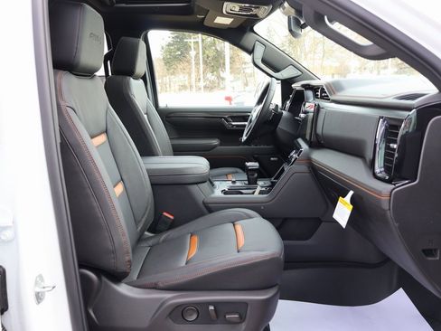 New 2026 GMC Sierra 1500 AT4 w/ AT4 Premium Package image 44