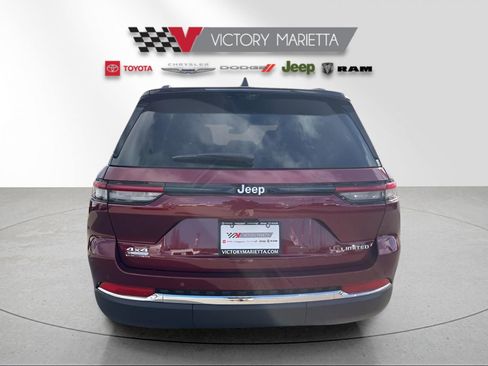 New 2025 Jeep Grand Cherokee Limited w/ Luxury Tech Group II image 4