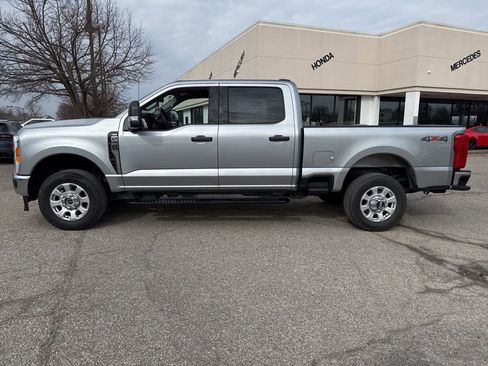 Used 2023 Ford F250 XLT image 20