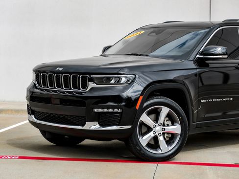 Used 2021 Jeep Grand Cherokee L Limited w/ Trailer Tow Group (B) image 10