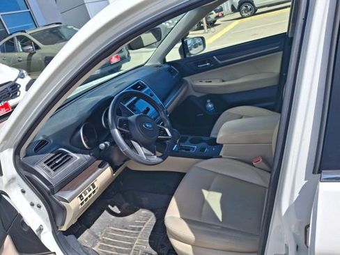 Used 2018 Subaru Legacy 3.6R Limited AWD/4WD image 2