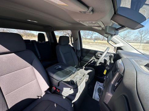 Used 2021 Chevrolet Silverado 1500 Custom Trail Boss image 9