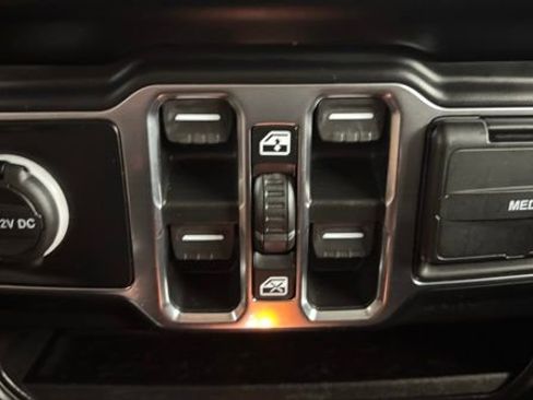 Used 2022 Jeep Gladiator Sport AWD/4WD image 30