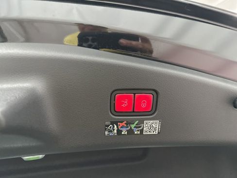 Used 2026 Mercedes-Benz CLE 300 CLE 300 image 28