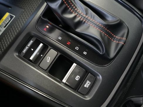 Used 2025 Honda CR-V Sport-L image 40