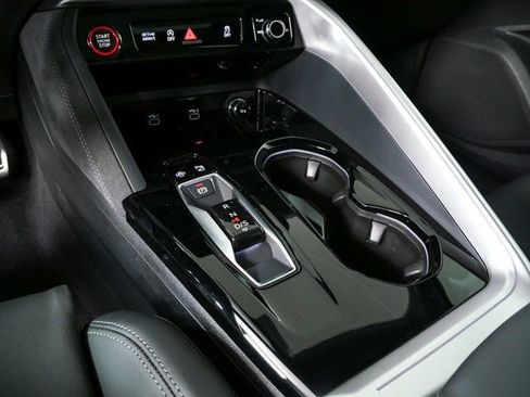 New 2026 Audi SQ5 Premium Plus image 19