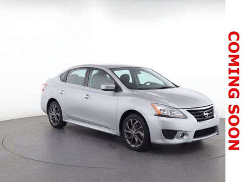 Used 2013 Nissan Sentra SR image 3