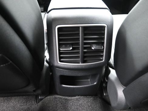 New 2026 Kia Sportage SX image 32