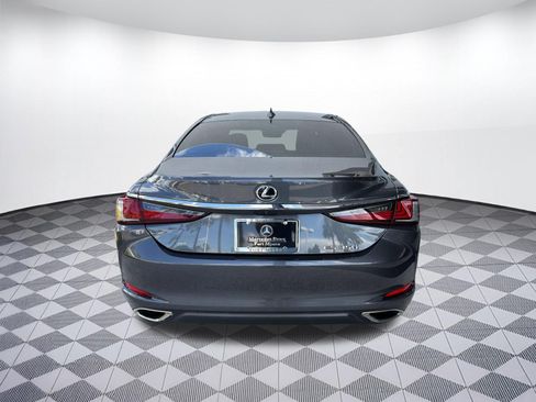 Used 2025 Lexus ES 350 w/ Premium Package FWD image 10