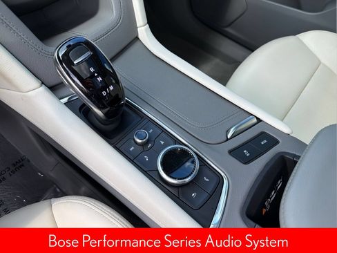Used 2022 Cadillac XT6 Premium Luxury FWD image 23