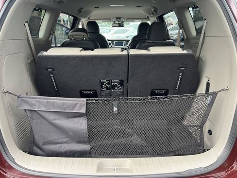 Used 2015 Kia Sedona SX FWD image 10