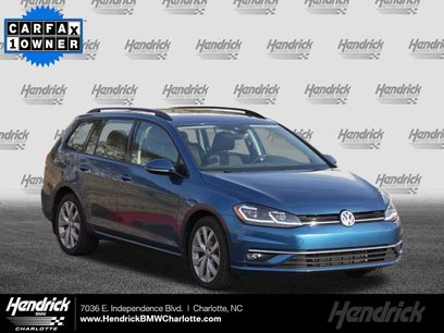 Used 2019 Volkswagen Golf SE