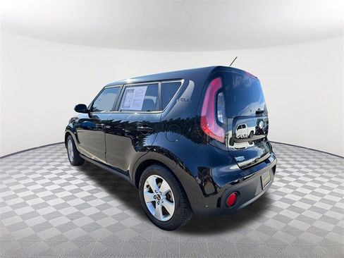 Used 2017 Kia Soul image 7
