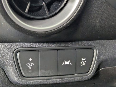 Used 2020 Kia Forte LXS image 13