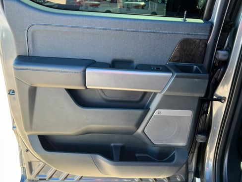 Used 2023 Ford F150 Lariat w/ FX4 Off-Road Package AWD/4WD image 19