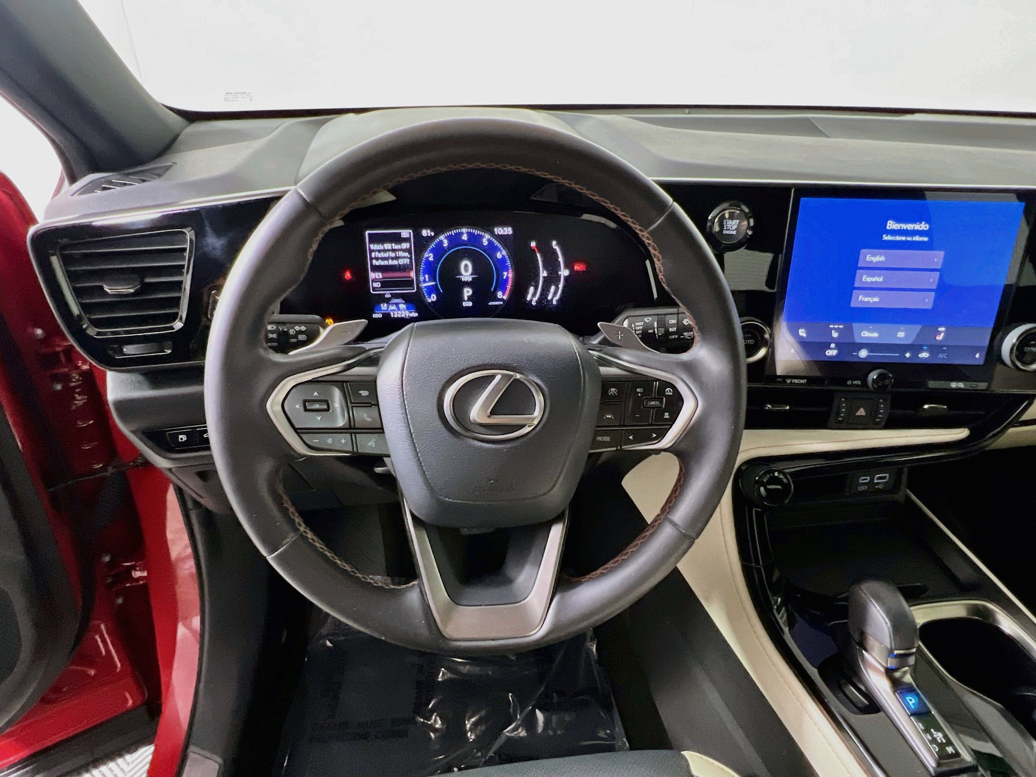Used 2024 Lexus NX 250 FWD w/ Towing Package (2000 Lbs) image 18