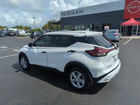 Certified 2024 Nissan Kicks S FWD image 9